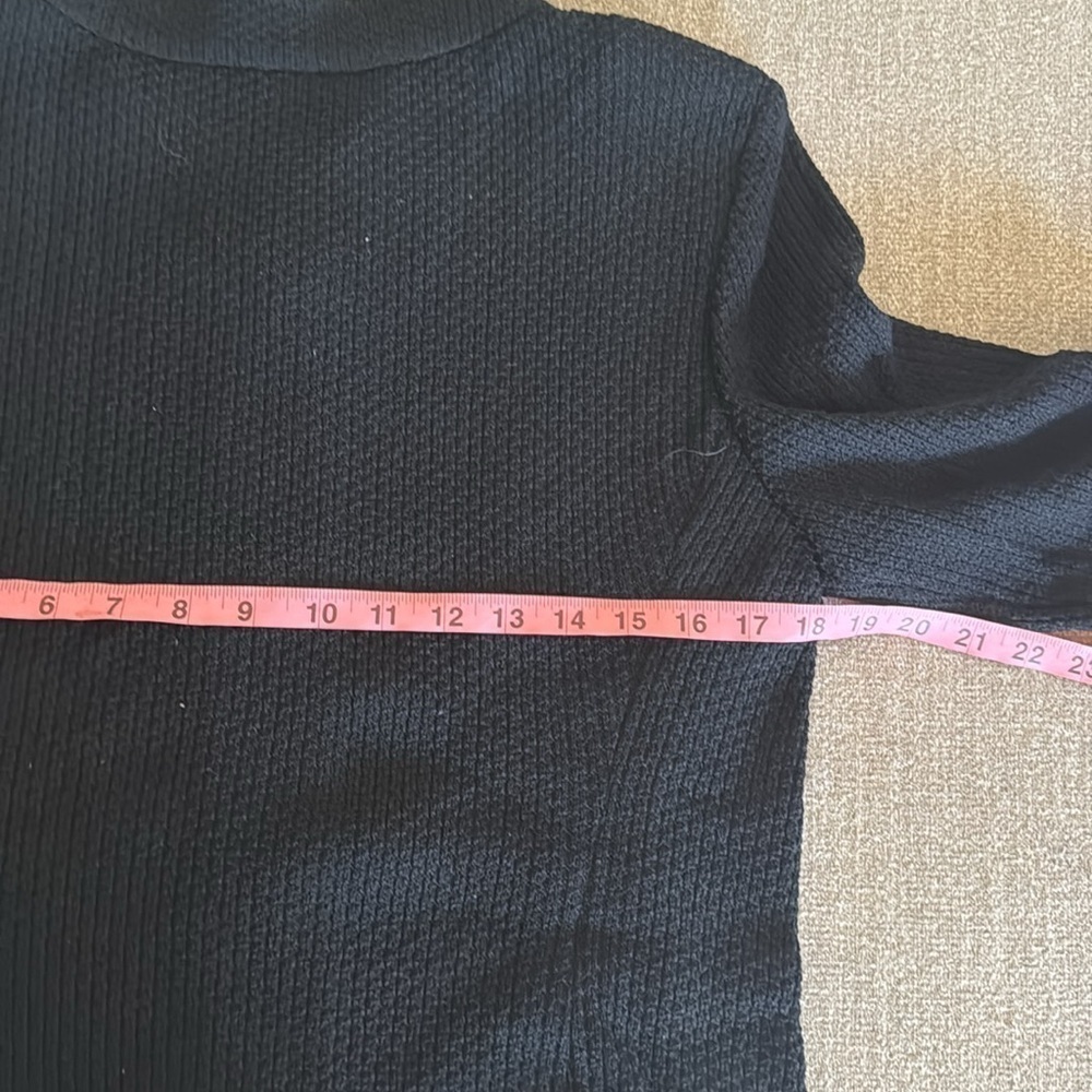 St. John Caviar Long Sleeve Texture Waffle Black Knit Blazer Jacket Size 10 - Picture 6 of 7